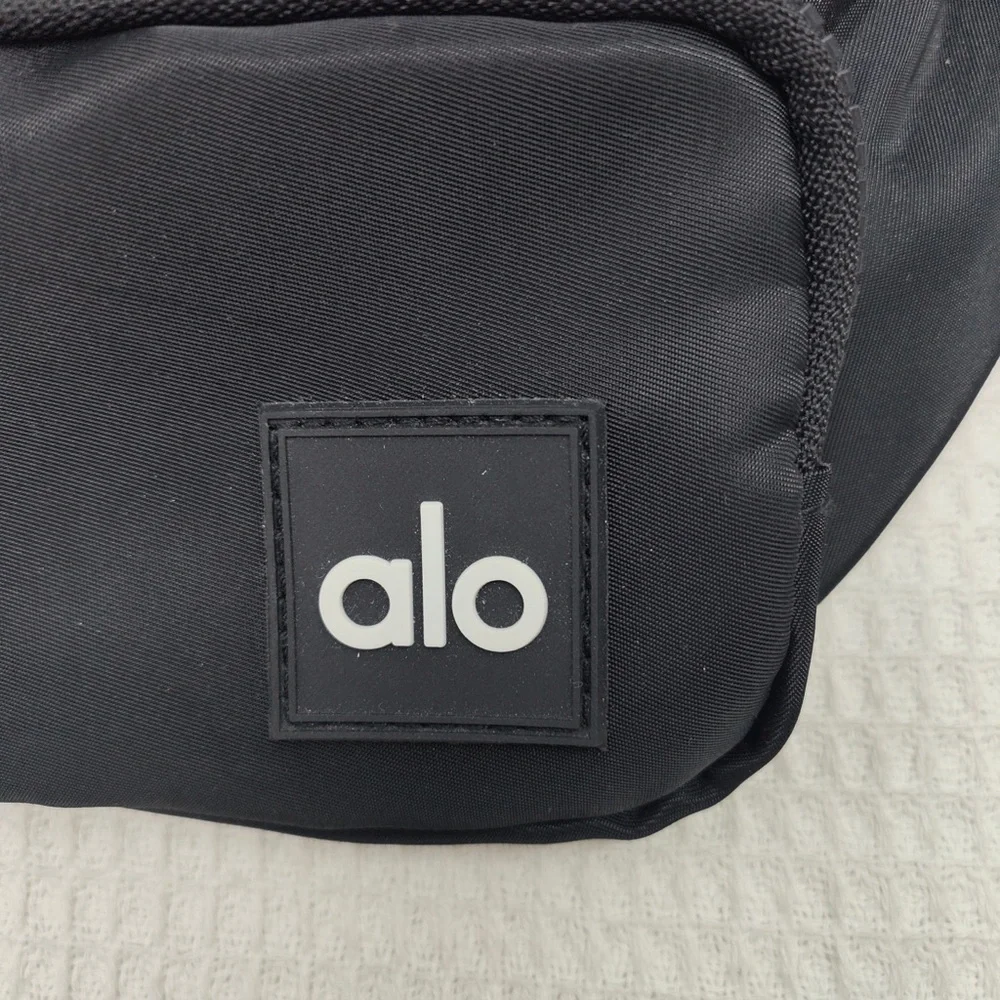 ALO Yoga Explorer Fanny Pack | 3L Nylon Waist Bag